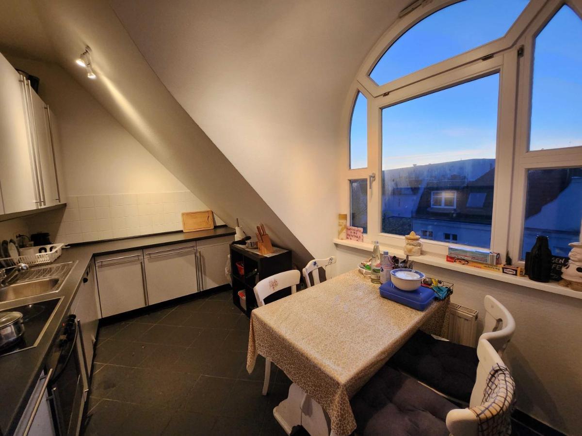 One Private Room Available In A Two Room Apartment In Tegel, 베를린 외부 사진